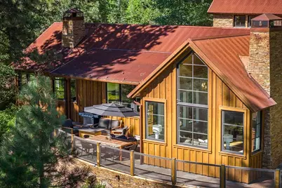 8625 Huntington Court, Truckee, CA 96161 - Photo 5