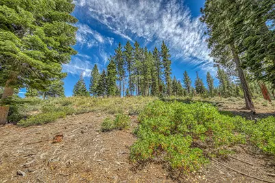 19060 Glades Place, Truckee, CA 96161 - Photo 9