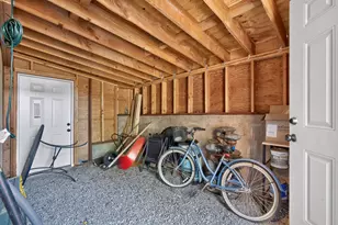 10037 SE River St, Truckee, CA 96161 - Photo 27