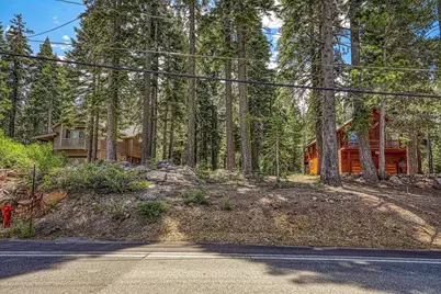 15753 Northwoods Boulevard, Truckee, CA 96161 - Photo 9