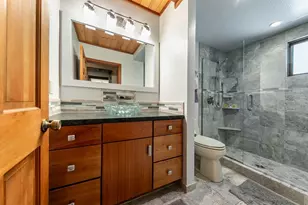 12148 Brookstone Dr, Truckee, CA 96161 - Photo 21