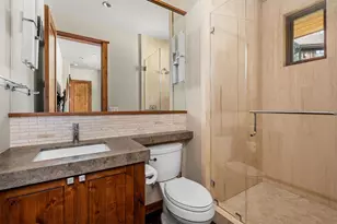 10445 Thunderbird Ct, Truckee, CA 96161 - Photo 21