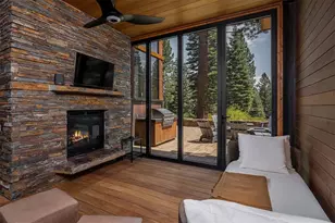 10445 Thunderbird Ct, Truckee, CA 96161 - Photo 23