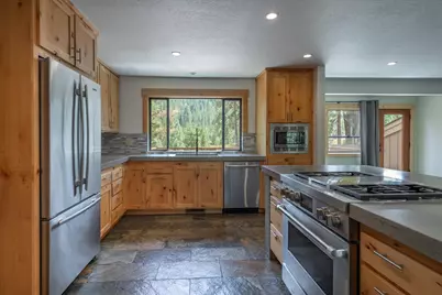 11715 Deerfield Drive, Truckee, CA 96161 - Photo 7