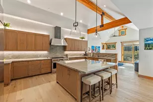 11582 Henness Rd, Truckee, CA 96161 - Photo 9