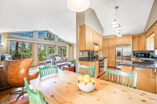 1380 Canterbury Dr, Kings Beach, CA 96143 - Photo 11