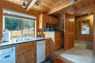 12605 Brookstone Dr, Truckee, CA 96161 - Photo 25