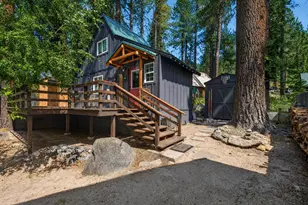 13444 Moraine Rd, Truckee, CA 96161 - Photo 1