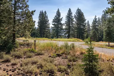 9099 Horned Lark Court, Truckee, CA 96161 - Photo 5