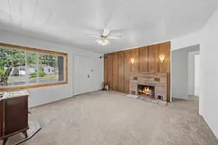 164 E Magnolia Ave, Portola, CA 96122 - Photo 3