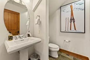 8001 Northstar Dr, Truckee, CA 96161 - Photo 11