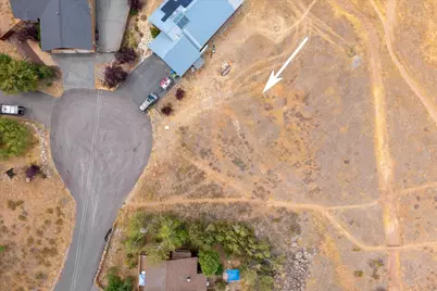 15880 Wellington Way, Truckee, CA 96161 - Photo 11