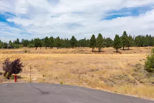 15880 Wellington Way, Truckee, CA 96161 - Photo 3