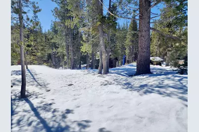 50926 Conifer Drive, Soda Springs, CA 95728 - Photo 17