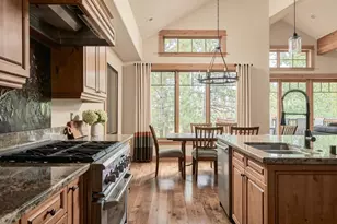 10240 Valmont Trail, Truckee, CA 96161 - Photo 9