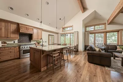10240 Valmont Trail, Truckee, CA 96161 - Photo 5