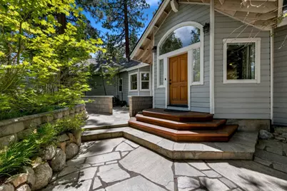 10454 Royal Crest Drive, Truckee, CA 96161 - Photo 5