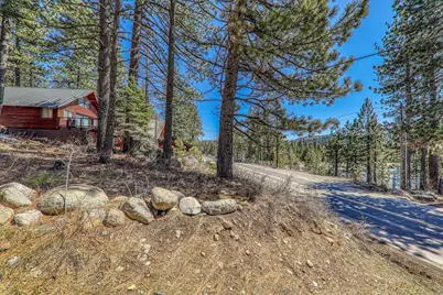 13014 Donner Pass Road, Truckee, CA 96161 - Photo 9