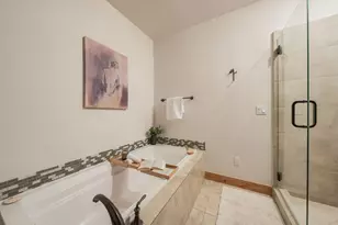 10108 Sagebrush Ct, Truckee, CA 96161 - Photo 11