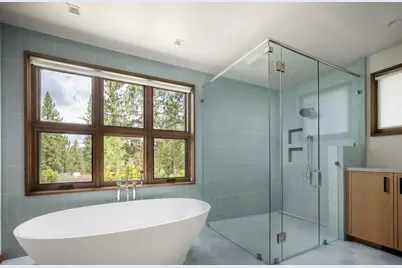 8225 Lahontan Drive, Truckee, CA 96161 - Photo 17