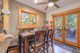 10910 Palisades Dr, Truckee, CA 96161 - Photo 9