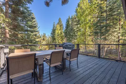 10910 Palisades Drive, Truckee, CA 96161 - Photo 19