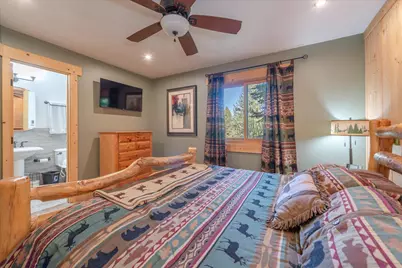 10910 Palisades Drive, Truckee, CA 96161 - Photo 11