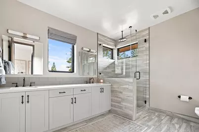10264 Valmont Trail, Truckee, CA 96161 - Photo 21