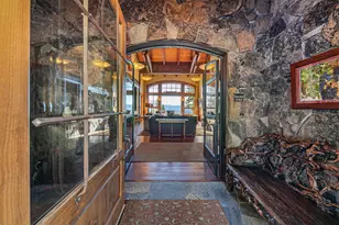 16895 Walden Dr, Truckee, CA 96161 - Photo 5