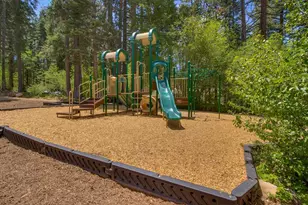 4056 Coyote Fork, Truckee, CA 96161 - Photo 19