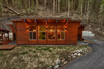 7585 River Road, Truckee, CA 96161 - Photo 1