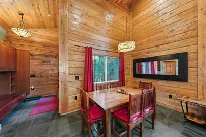 7585 River Road, Truckee, CA 96161 - Photo 17