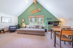 50638 Hemlock Ct, Soda Springs, CA 95728 - Photo 17