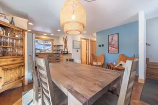 50638 Hemlock Ct, Soda Springs, CA 95728 - Photo 11