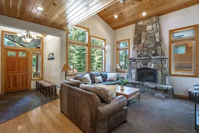 14737 Copenhagen Drive, Truckee, CA 96161 - Photo 3