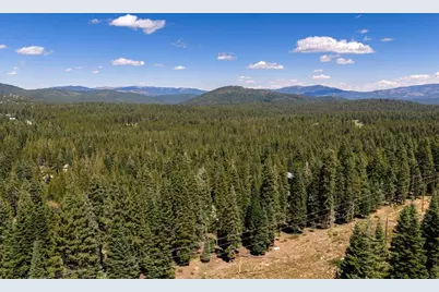 14737 Copenhagen Drive, Truckee, CA 96161 - Photo 23