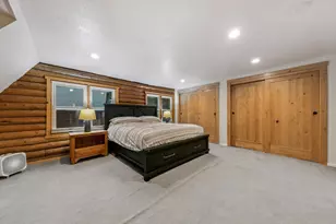 14033 Copenhagen Dr, Truckee, CA 96161 - Photo 21