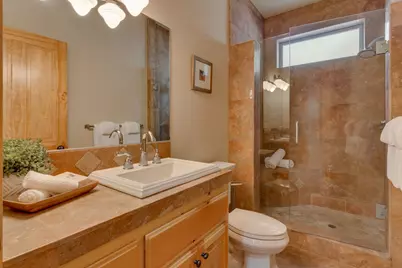 11539 Kitzbuhel Road, Truckee, CA 96161 - Photo 19