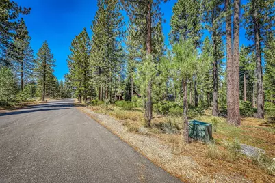 12337 Garwood Dean, Truckee, CA 96161 - Photo 15
