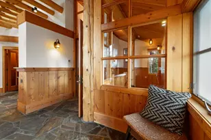 11910 Skislope Way, Truckee, CA 96161 - Photo 15