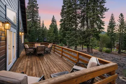 12426 Viking Way, Truckee, CA 96161 - Photo 13