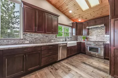 12426 Viking Way, Truckee, CA 96161 - Photo 7