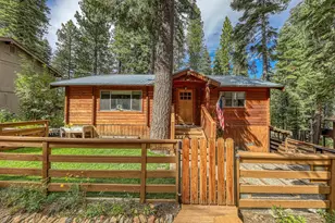 10618 Laurelwood Dr, Truckee, CA 96161 - Photo 1