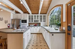 219 Basque, Truckee, CA 96161 - Photo 7