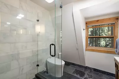 10080 Blue Jay Lane, Truckee, CA 96161 - Photo 13