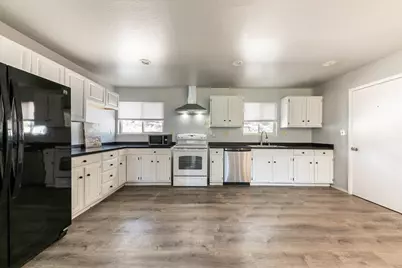 10284 Donner Trail, Truckee, CA 96161 - Photo 5
