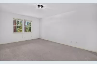10339 Stoneridge Drive #B, Truckee, CA 96161 - Photo 11