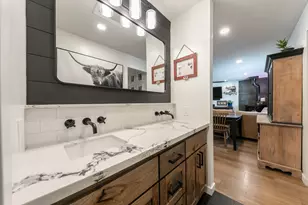 16040 Old Hwy Dr, Truckee, CA 96161 - Photo 25