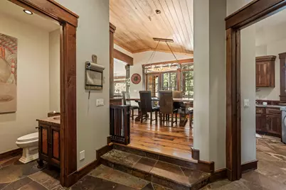 13123 Snowshoe Thompson, Truckee, CA 96161 - Photo 19