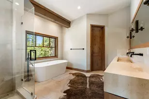 13244 Snowshoe Thompson Cir, Truckee, CA 96161 - Photo 21
